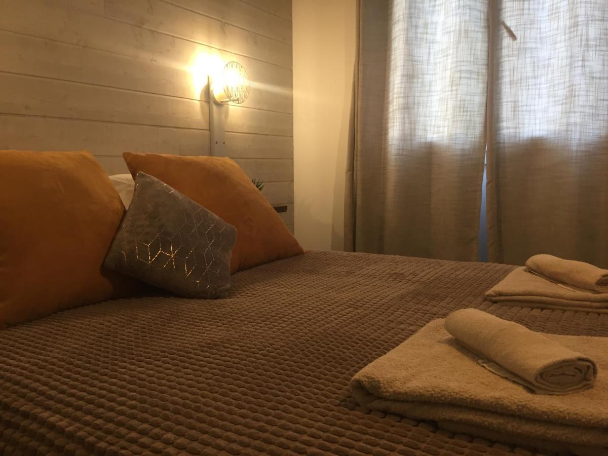 Bed and Breakfast L'Honfleuraise Exterior foto